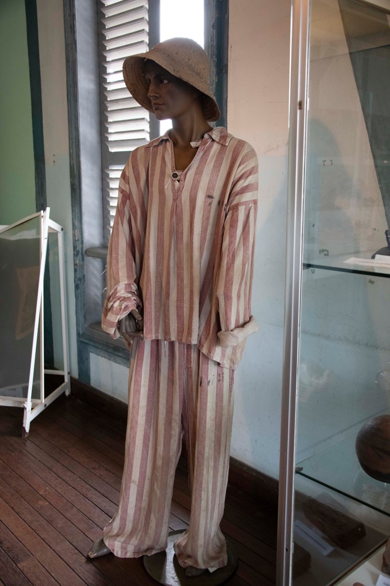 Document Name Mannequin